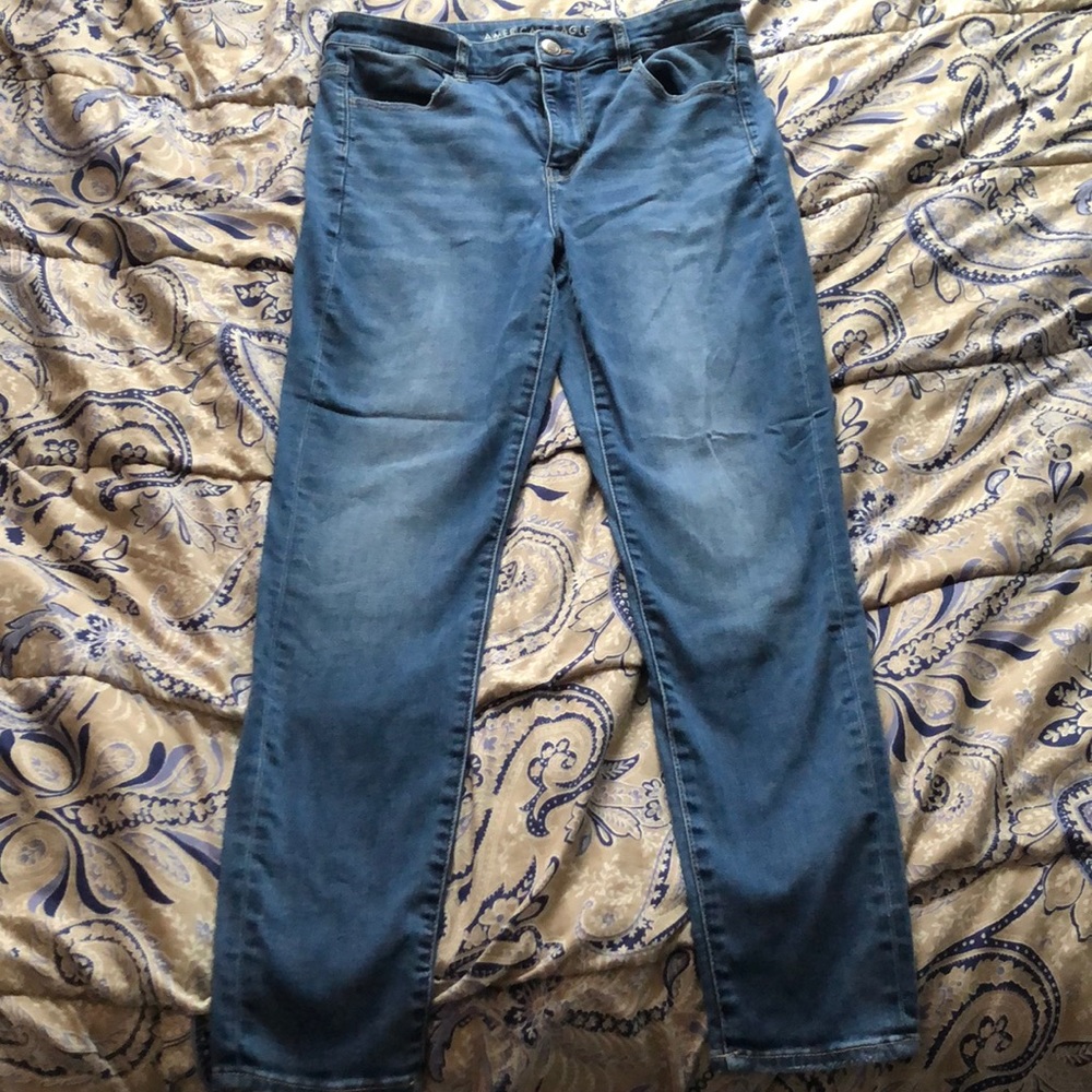 American Eagle Jeans!!